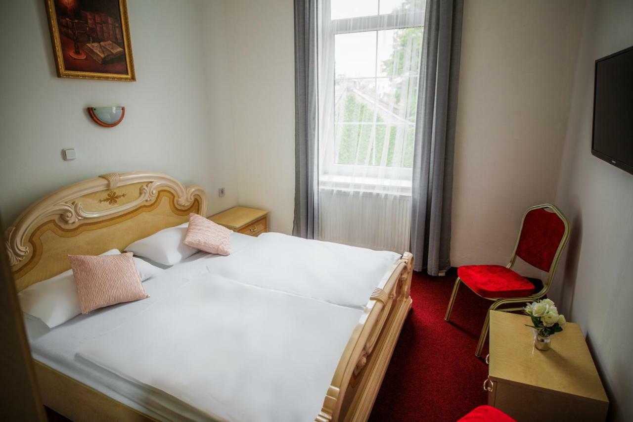 Hotel Dejmalik Litoměřice Esterno foto